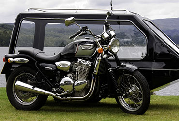 Funeral Services Newcastle, Funeral Directors Kenton, Funeral Services Gosforth, Funeral Directors Kingston Park, Funeral Services Great Park, Funeral Directors Benton, Funeral Services Jesmond, Funeral Directors Blakelaw, Funeral Services North Tyneside, Funeral Directors Northumberland, Funeral Services Gateshead Funeral directors and funeral services in Newcastle, Kenton, Gosforth, Kingston Park, Great Park, Benton, Jesmond, Blakelaw, North Tyneside, Northumberland and Gateshead. Funeral advice on cremations, burials, home or venue services, coffins and flower arrangements.